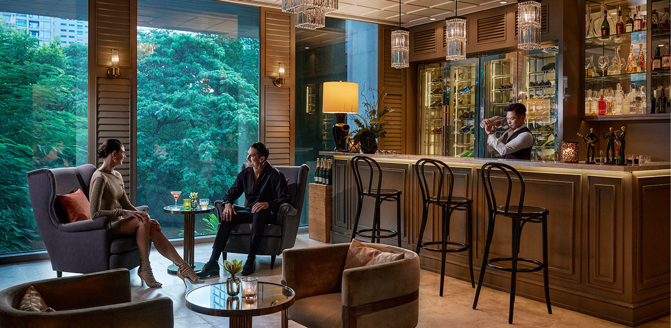 โอเรียนทัล บาร์ (Oriental Bar)